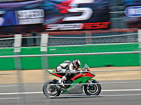 ¡Ajusta tu cinturón! Los días van a toda velocidad para el gran evento de SpeedFest