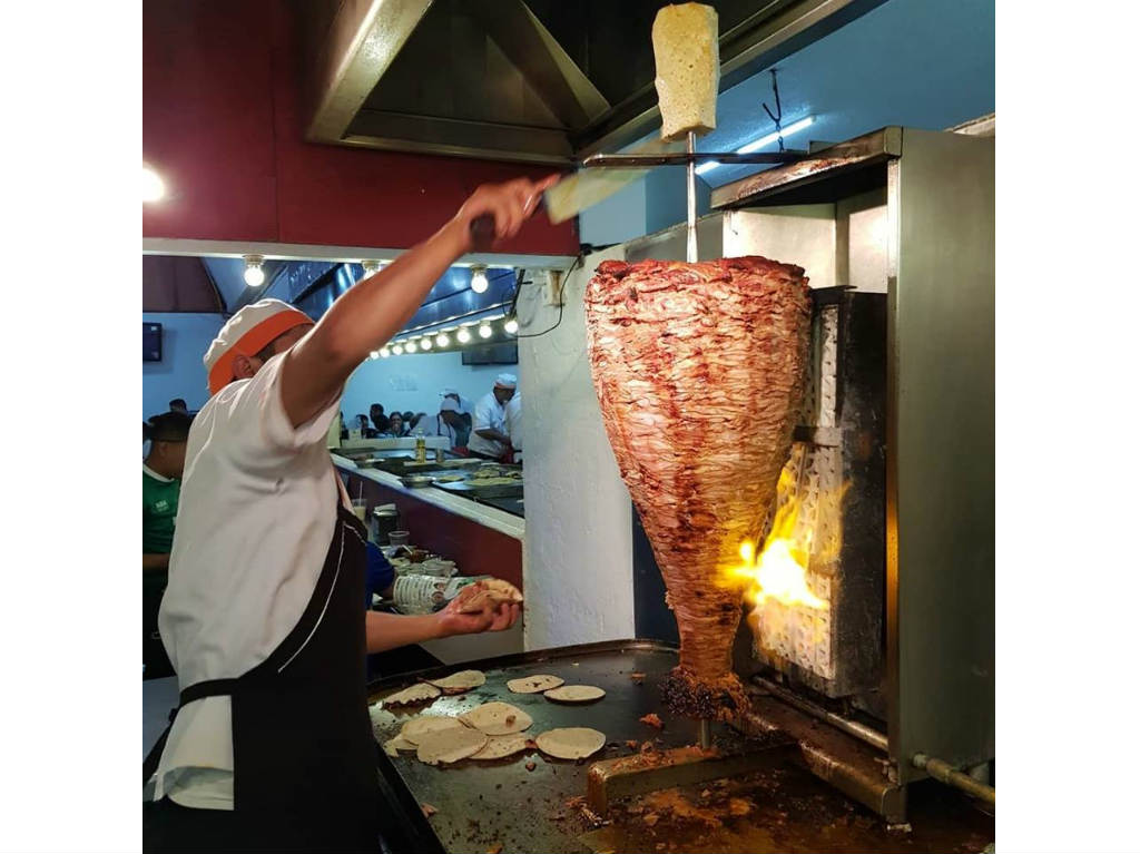 Restaurantes en Coyoacán para que conozca un extranjeros: Taquerías Copacabana.