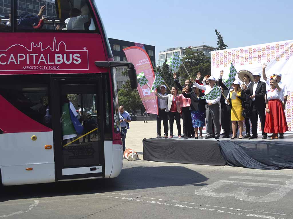 capital bus de sonrisas por tu ciudad