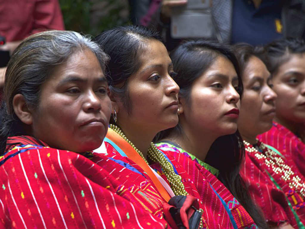 Festival de Cultura Triqui vestimenta