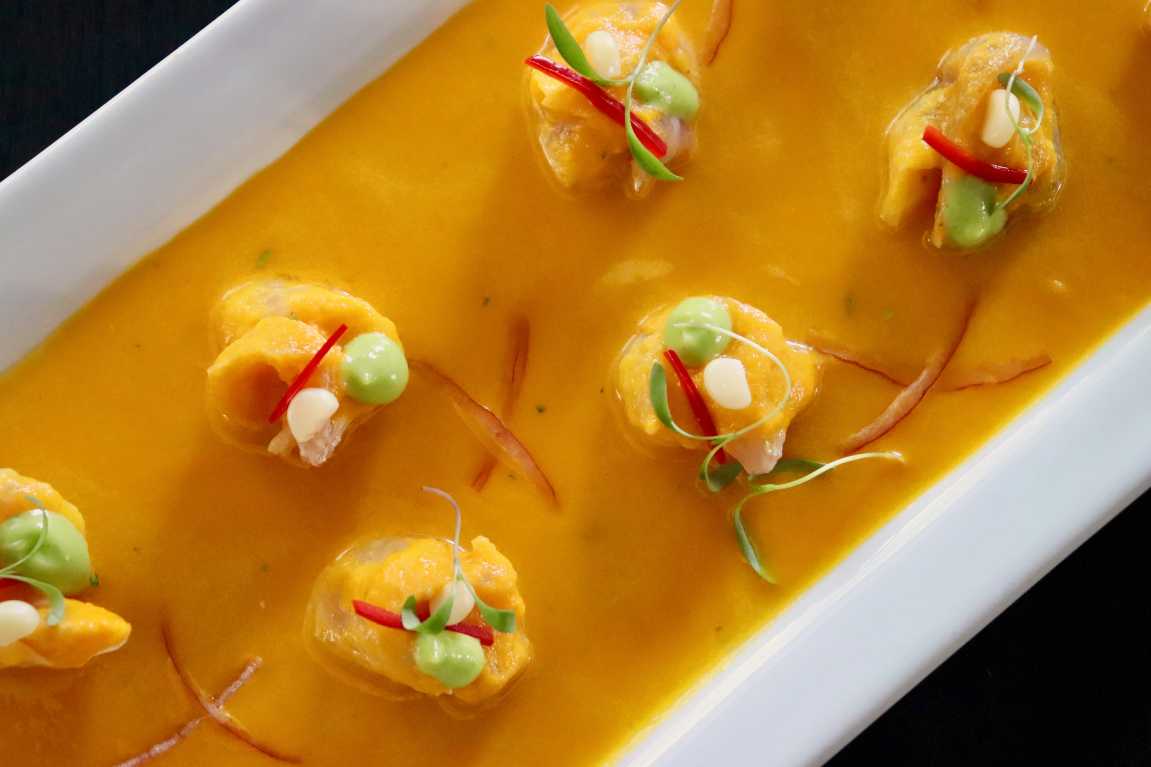 pisco tiradito de aji amarillo