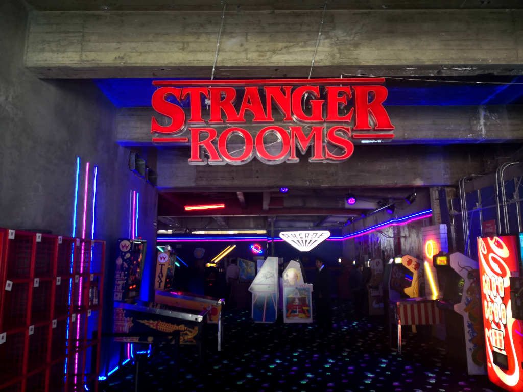 Stranger Rooms: arcades, cuartos de escape y más ¡gratis!