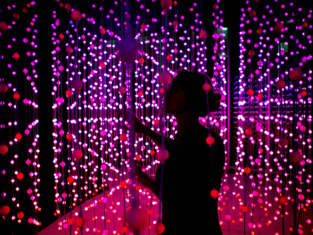 Submergence, una instalación de arte que combina luces y sonido