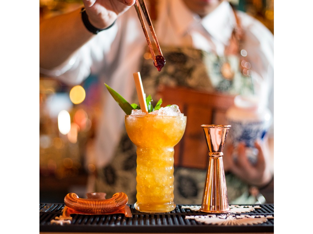 waikiki-tiki-room-antros-y-bares-de-moda