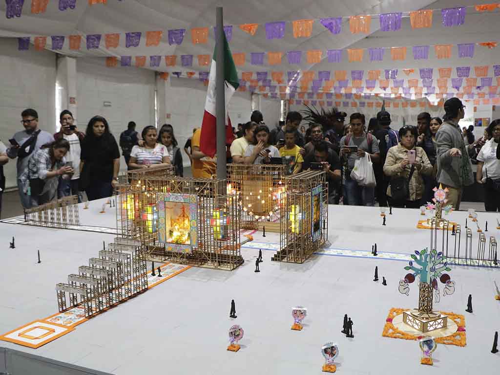 maquetas de votación ofrenda monumental Zócalo