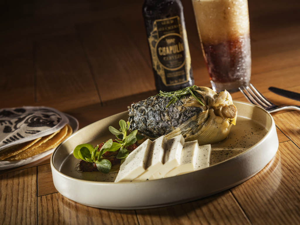 Mazorca de huitlacoche, nuevo platillos del restaurante Chapulín.