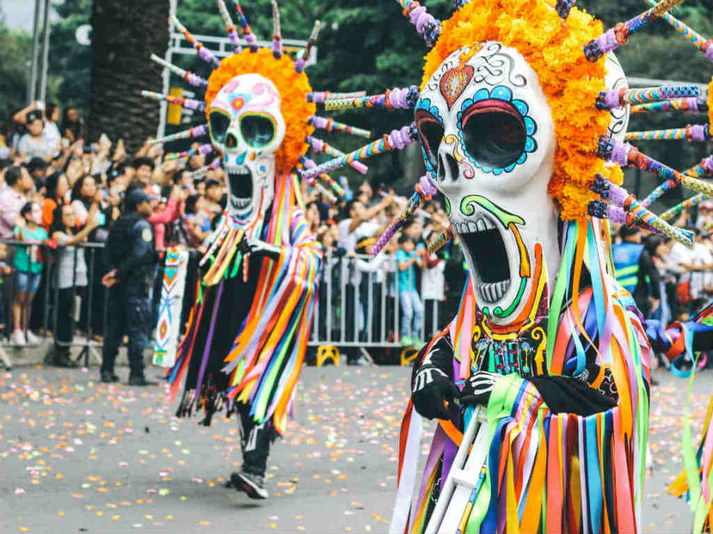 Día de Muertos 2019 procesión de catrinas