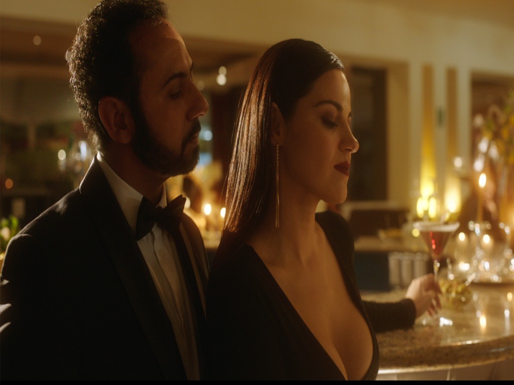 maite-perroni-humberto-busto