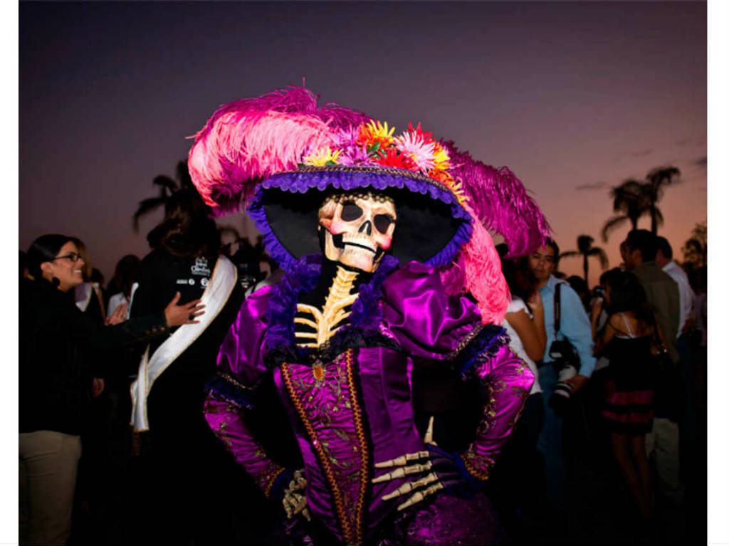 Ofrenda Monumental de Tepotzotlán catrinas monumentales