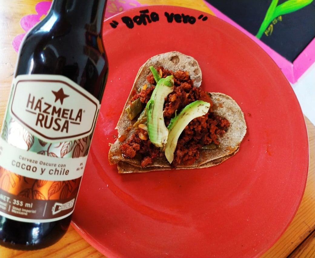 Buffet de tacos corazón y cerveza artesanal en la Roma 0