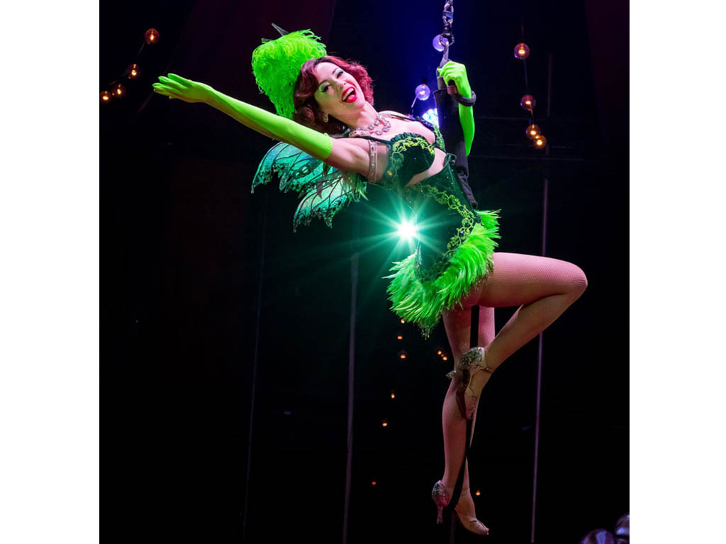 Absinthe, Cirque du Soleil