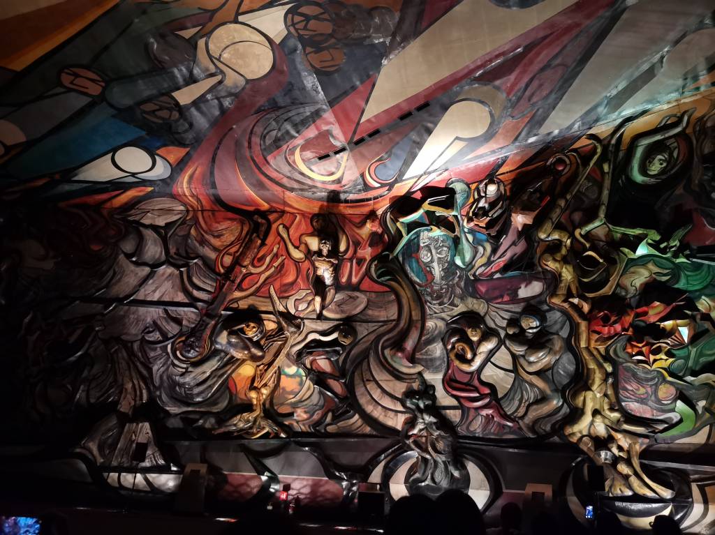 asi-lucen-los-murales-internos