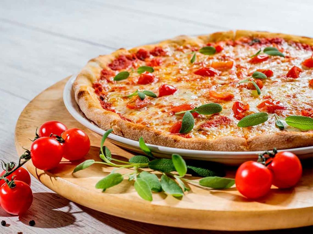 Pizza por $99 pesos en Filippa Puccia en la Del Valle