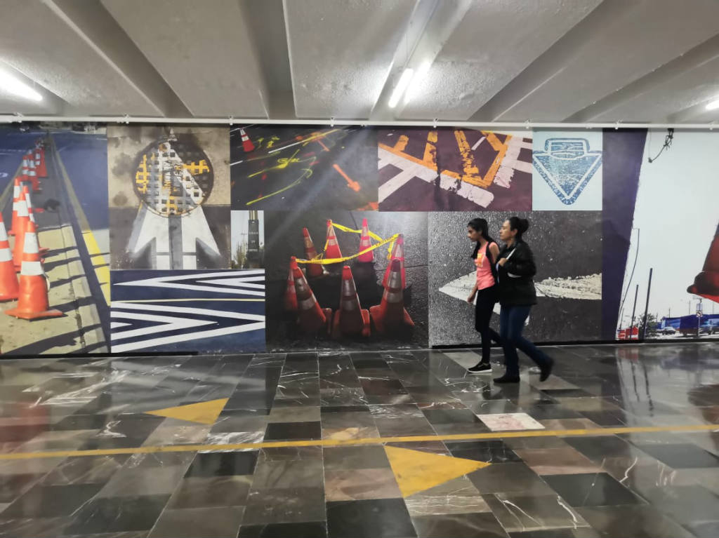 Exposición de arte en la Galería Pública de Metro Hidalgo