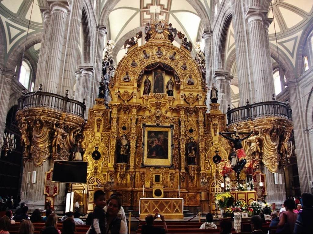 Conoce los secretos bajo la Catedral Metropolitana 0