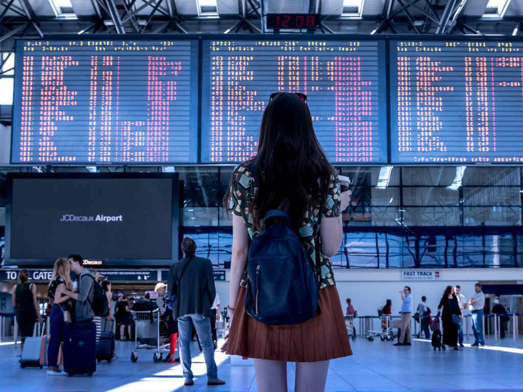 pasaporte electrónico aeropuerto internacional