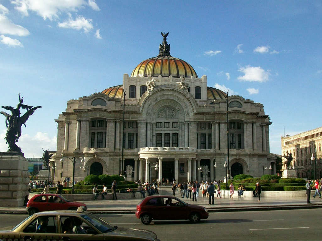 Turibus a 40 pesos Bellas Artes