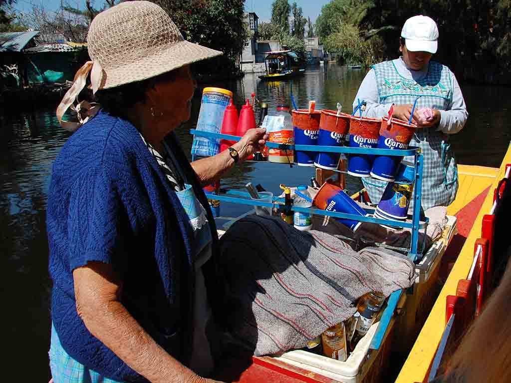 Prohibido consumo y venta de alcohol en Xochimilco