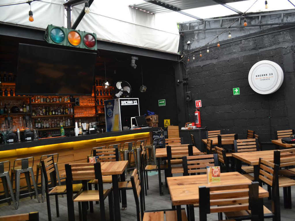 Bacana 23, el speakeasy de la Roma con tragos desde 23 pesos