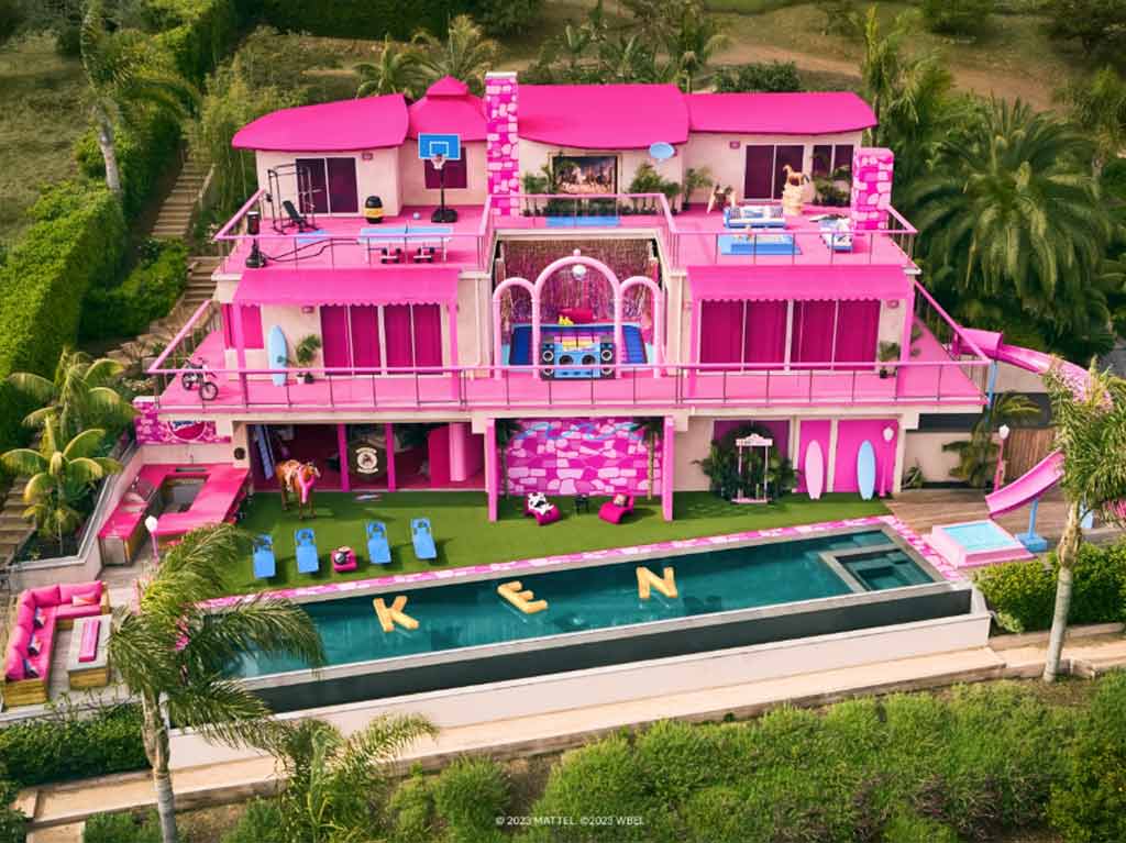 Hospédate en la casa de ensueño de Barbie en Malibú