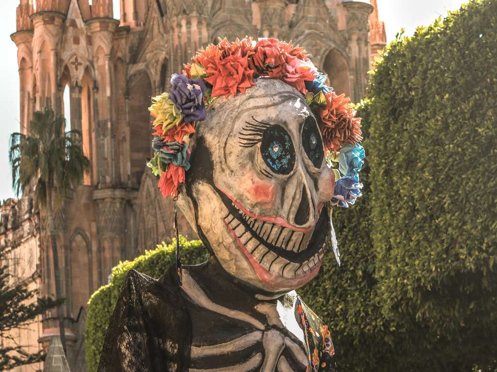 Siete destinos para celebrar con tradición el Día de Muertos 3