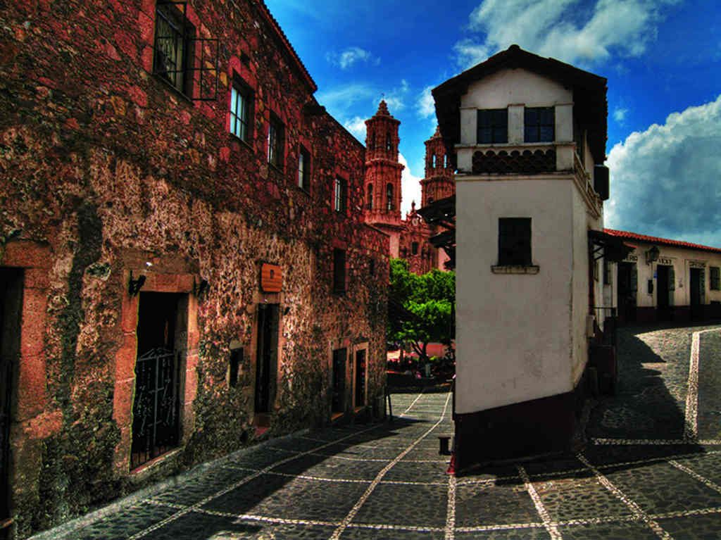 Festival de las Lloronas callejones