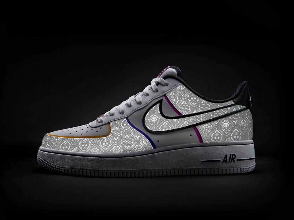 la-calaca-es-uno-de-los-diseños-de-nike | Dónde Ir