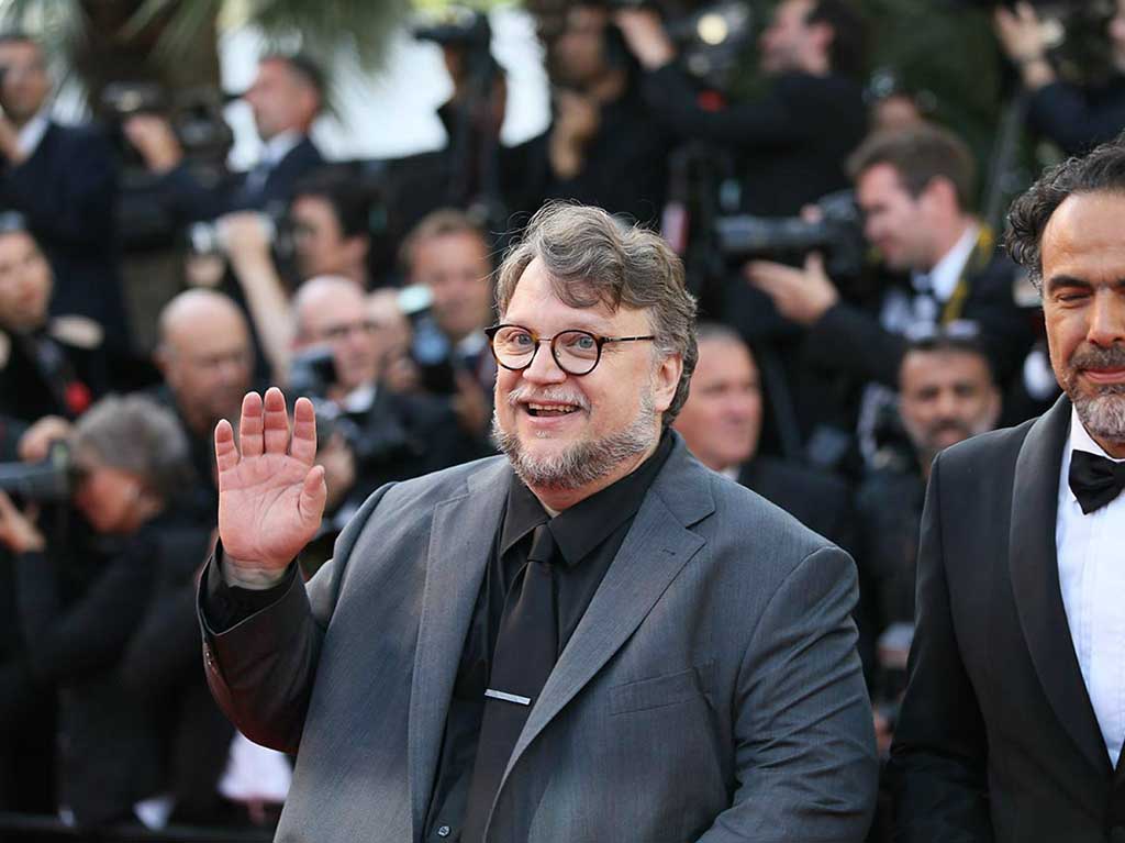 Maratón de películas de Guillermo Del Toro y mapping