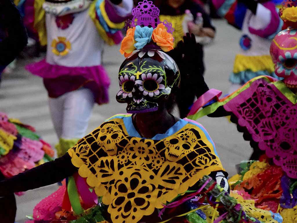 mega-desfile-cdmx-2019