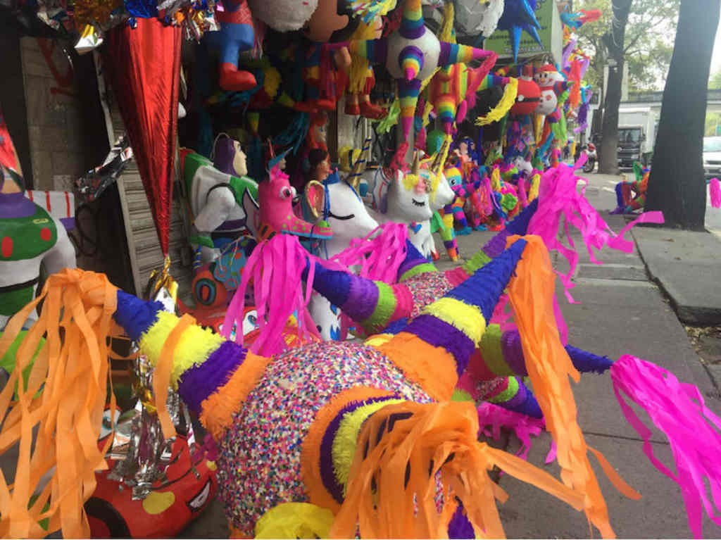 Piñatas Mexicanas diseño en pico