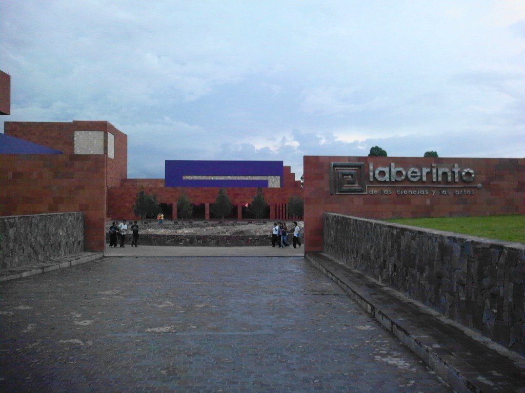 visita-el-museo-laberinto-en-san-luis