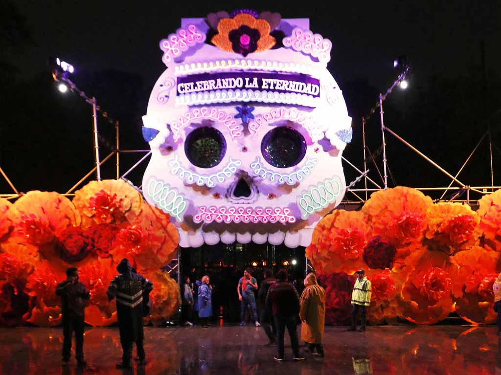 Celebrando la Eternidad: una experiencia inmersiva en el Bosque de Chapultepec