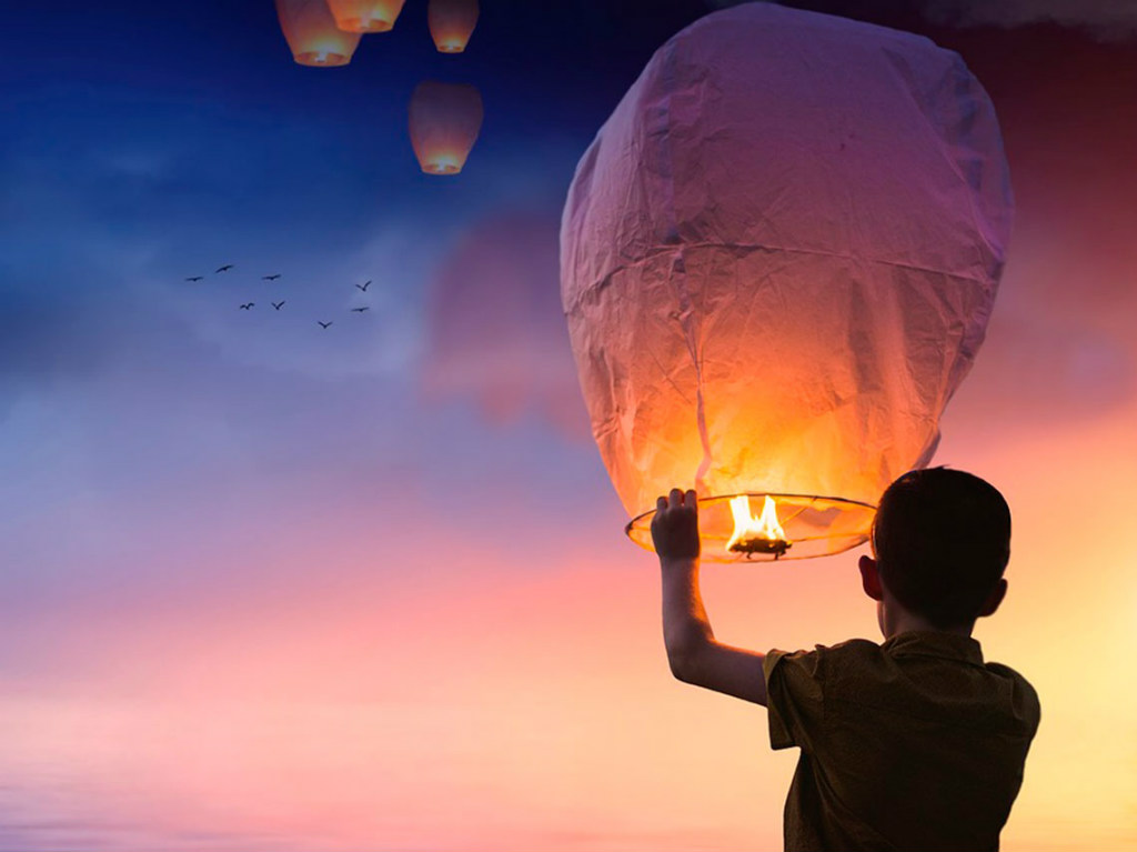 Festival de Globos de Cantoya en Tonanitla encendido