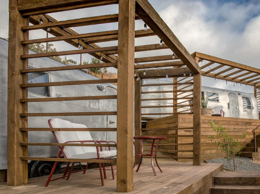 glamping en Valle de Guadalupe sillas