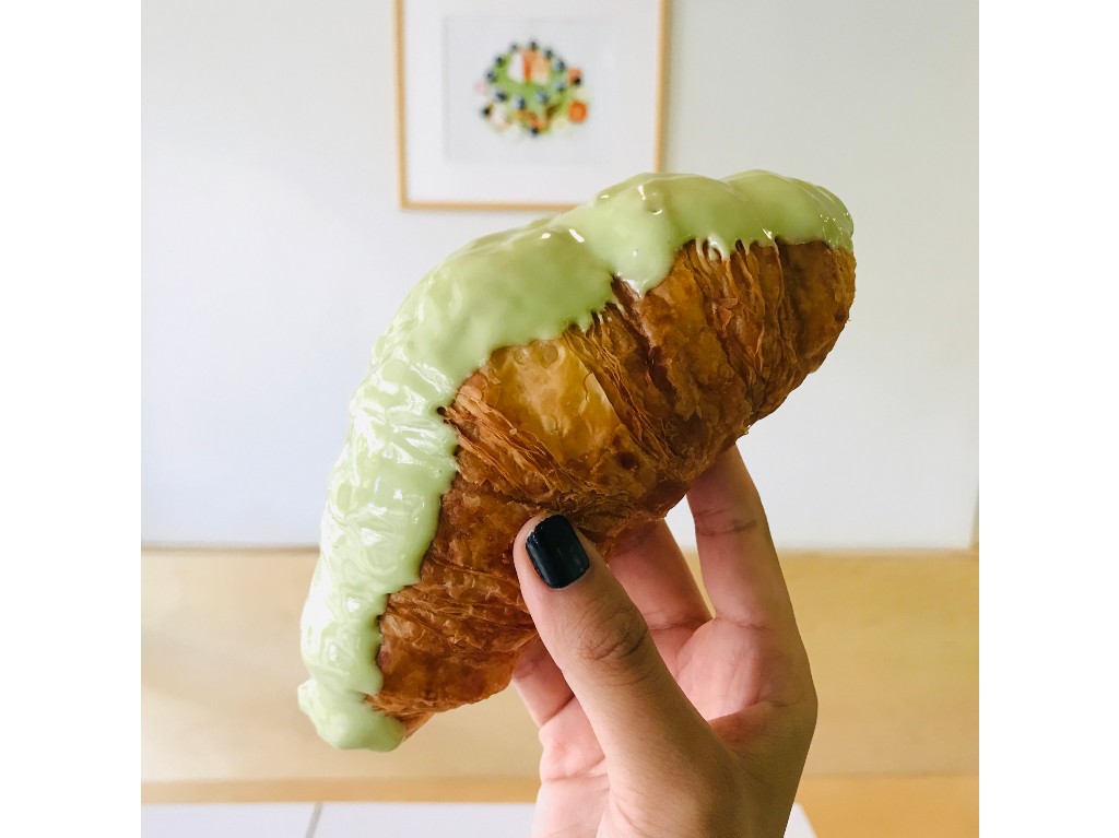 matcha mio croissant