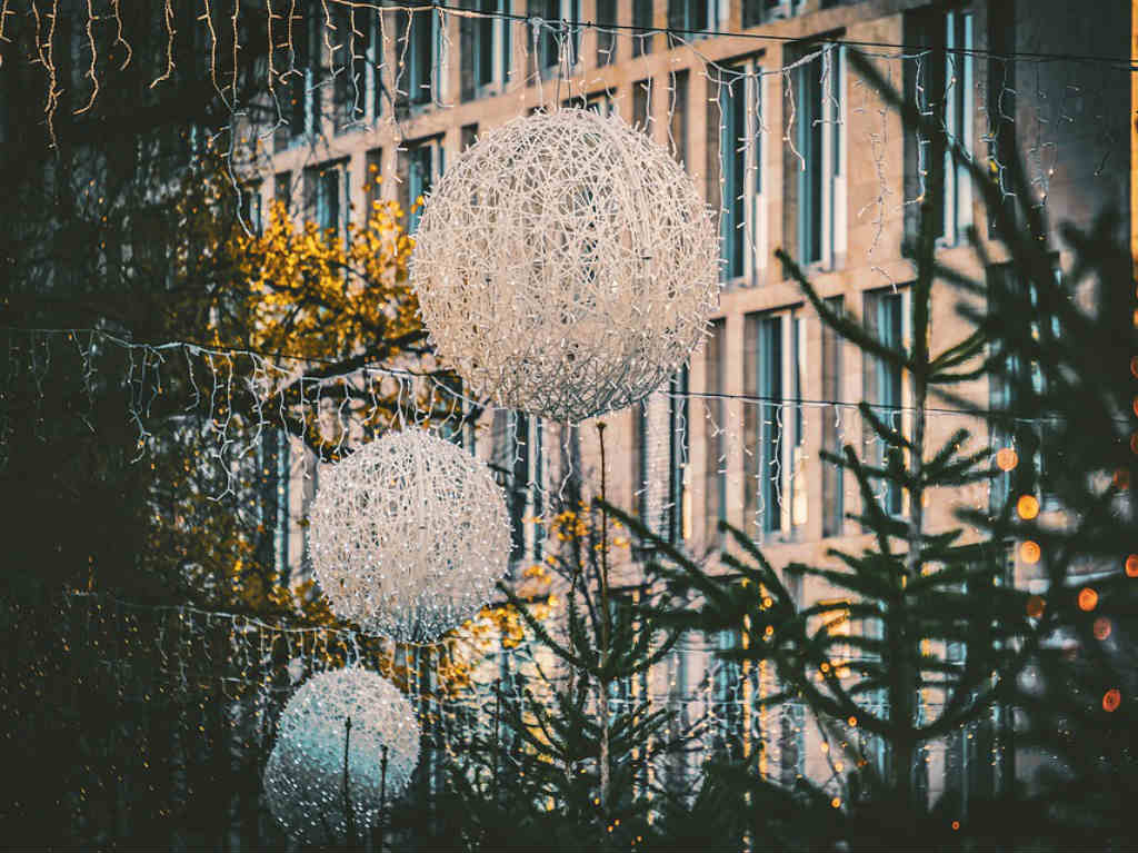 Navidad en Querétaro bolas con luces