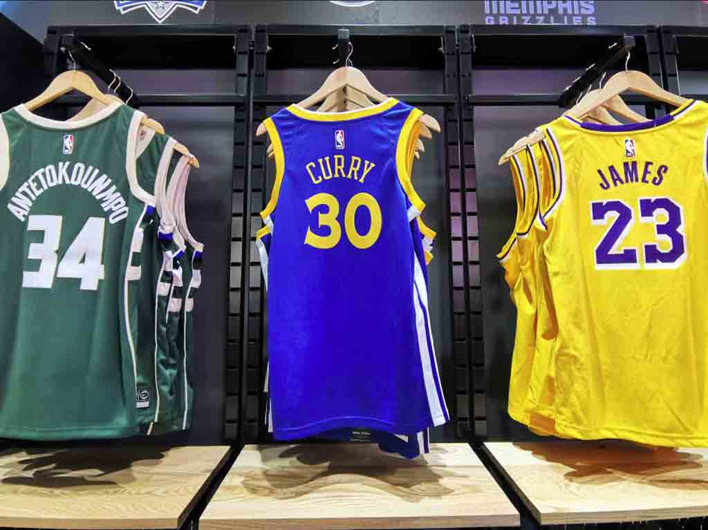 Abre la primera tienda de la NBA en México en Polanco 1