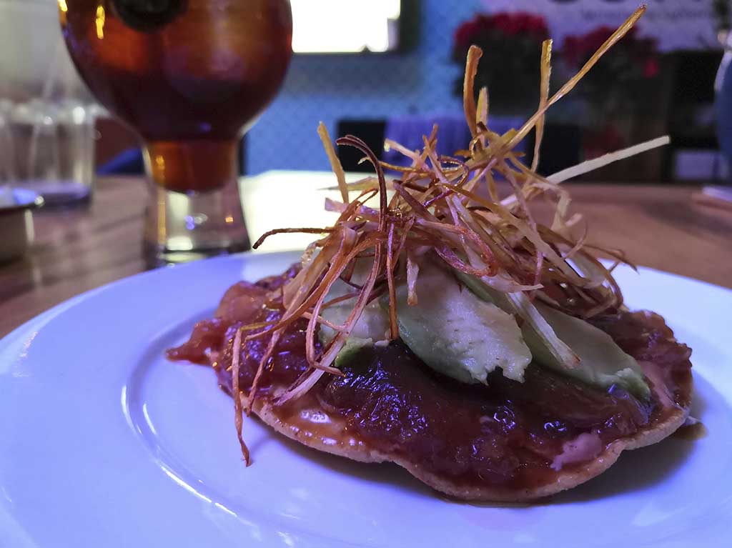 Tostada de Atún la OStra