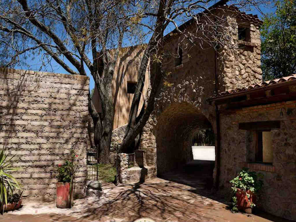 Villa iluminada de Valquirico estilo italiano