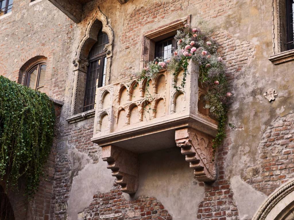 balcon-casa-de-julieta-airbnb