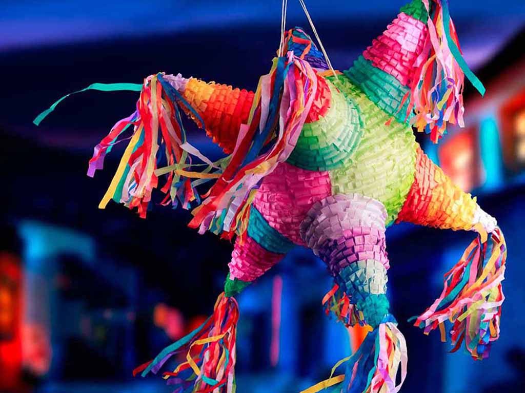 Día de reyes en el Zócalo ¡se romperán mil piñatas!