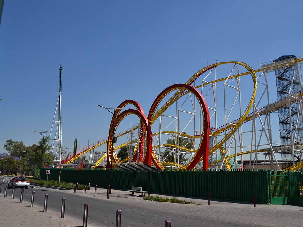 Six Flags podría quedarse con la Feria de Chapultepec