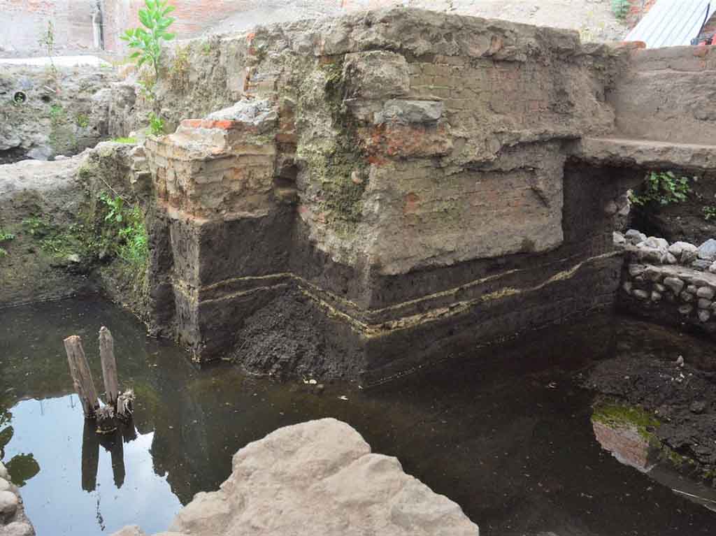 hallazgo arqueologico temazcal prehispanico