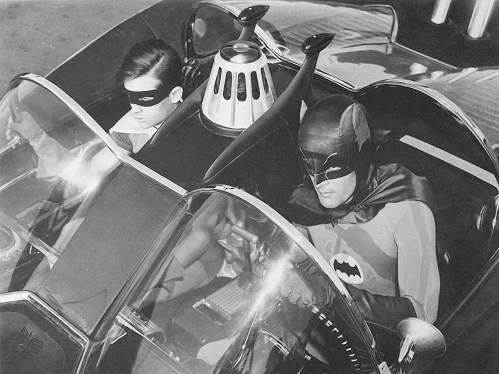 restrospectiva batman 60 adam west