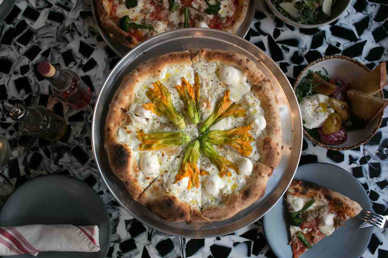 comida de restaurantes italianos para llevar a domicilio, Dr Pizza