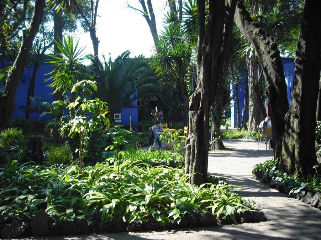 La Casa Azul de Frida Kahlo jardín