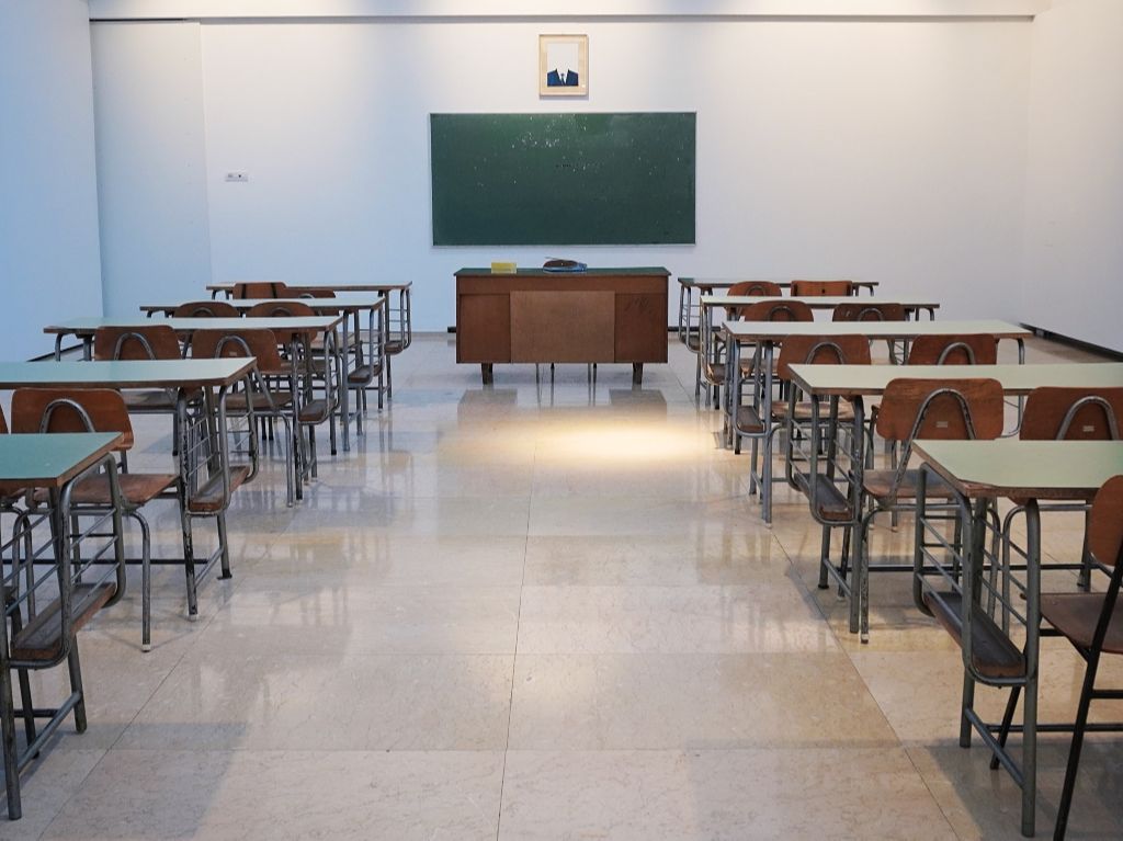 Se amplía la suspensión de clases hasta el 30 de abril