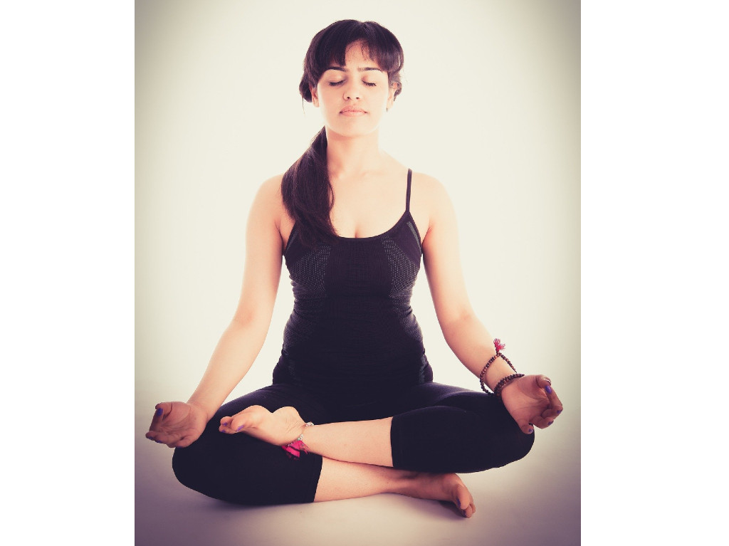 Sesiones de yoga y meditación gratis para que practiques desde tu casa 1