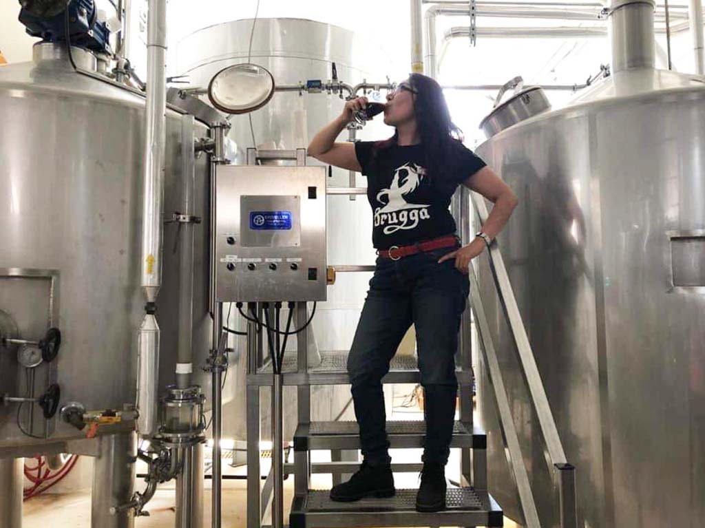 Yolanda Jiménez, Cervecería Brugga