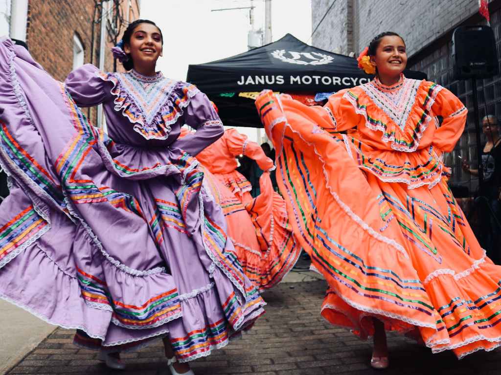 Programa de baile en linea para niños: danzas, sones y más